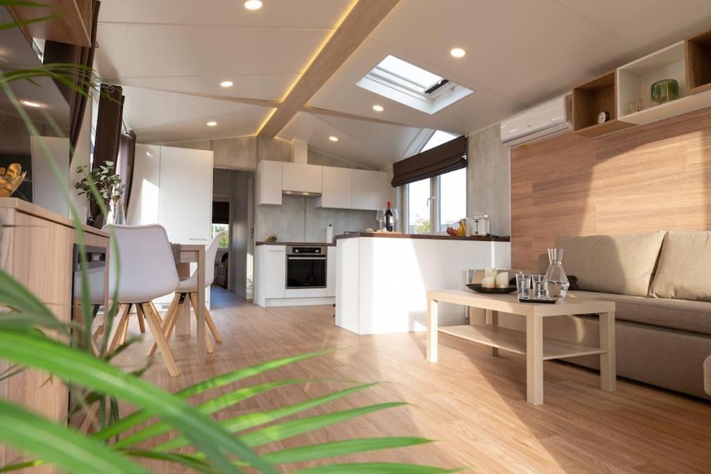 Апартаменти Gemuetliches, Voll Ausgestattes Tiny House Vilseck Екстер'єр фото